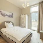 La Cucina - & Restaurant 3*